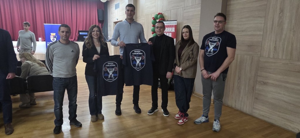 ZDRAVI I MLADI VOŽDOVCA (11)